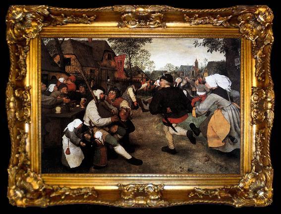 framed  Pieter Bruegel the Elder The Peasant Dance, ta009-2